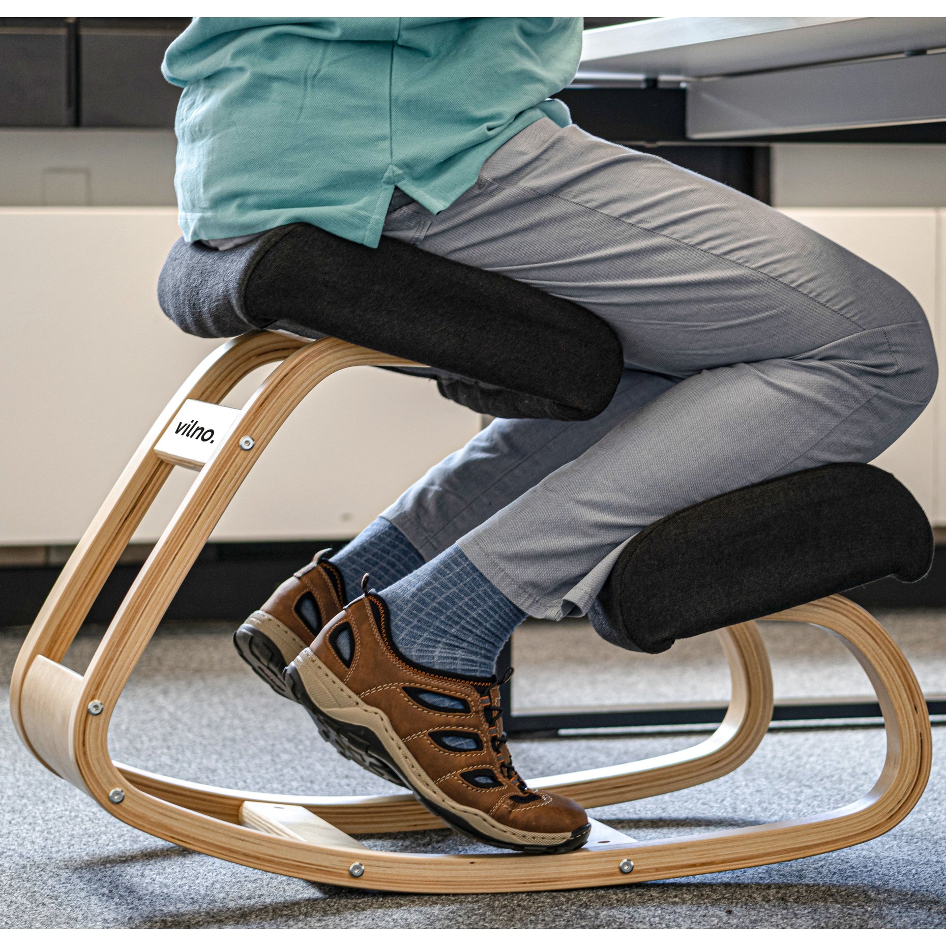 NOBEL | KNEELING CHAIR | FOR BETTER BACK FEELING | UK – VILNO