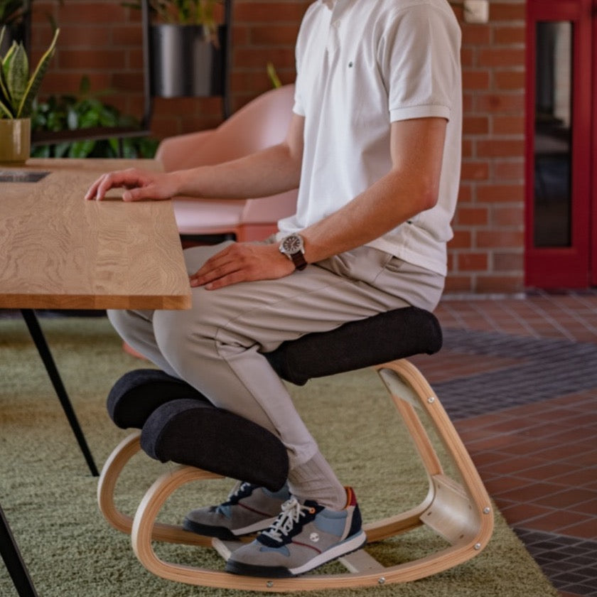 Active Sitting, Benefits And How Rocking Kneeling Chairs Help – VILNO