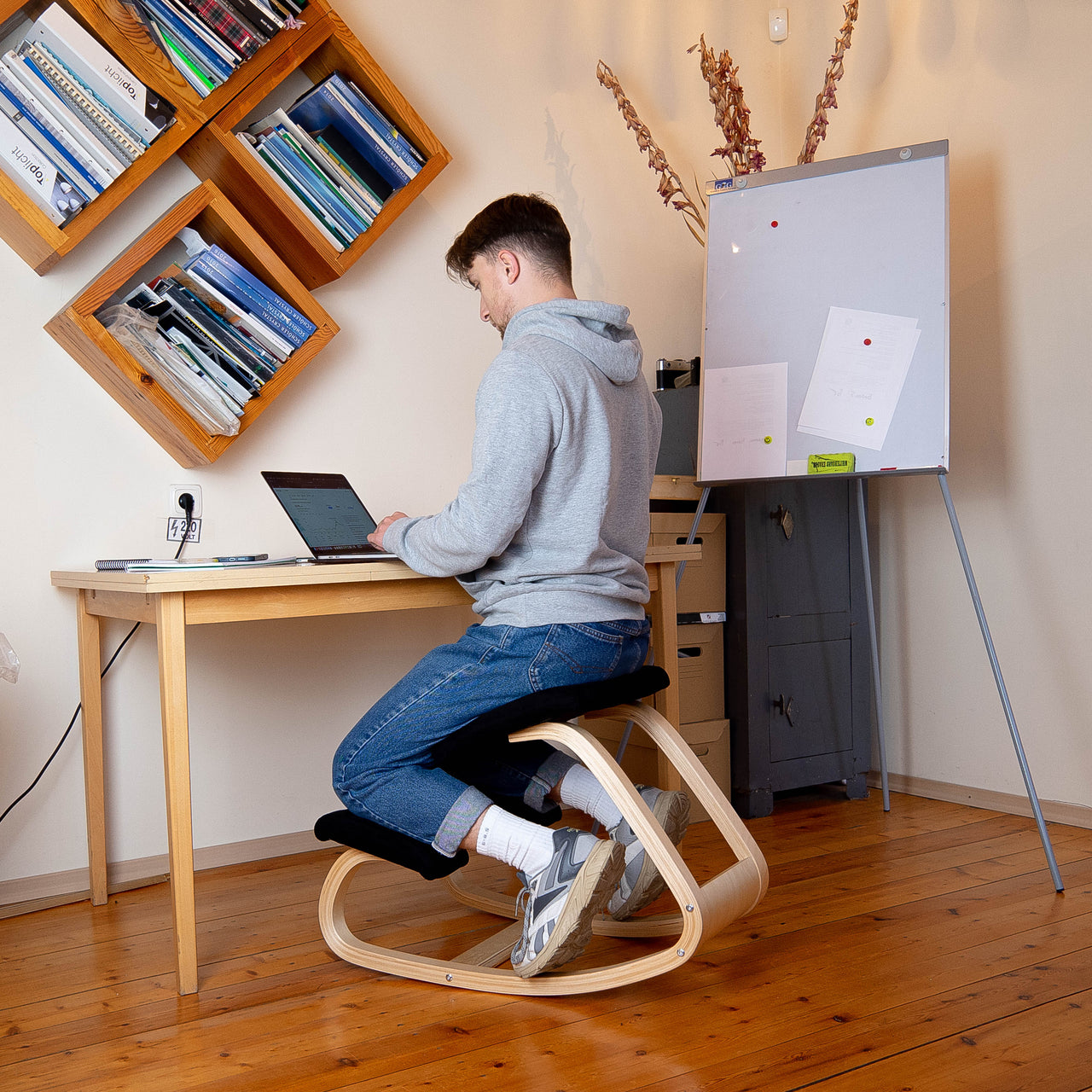 NOBEL | KNEELING CHAIR | FOR BETTER BACK FEELING | AUSTRALIA – VILNO